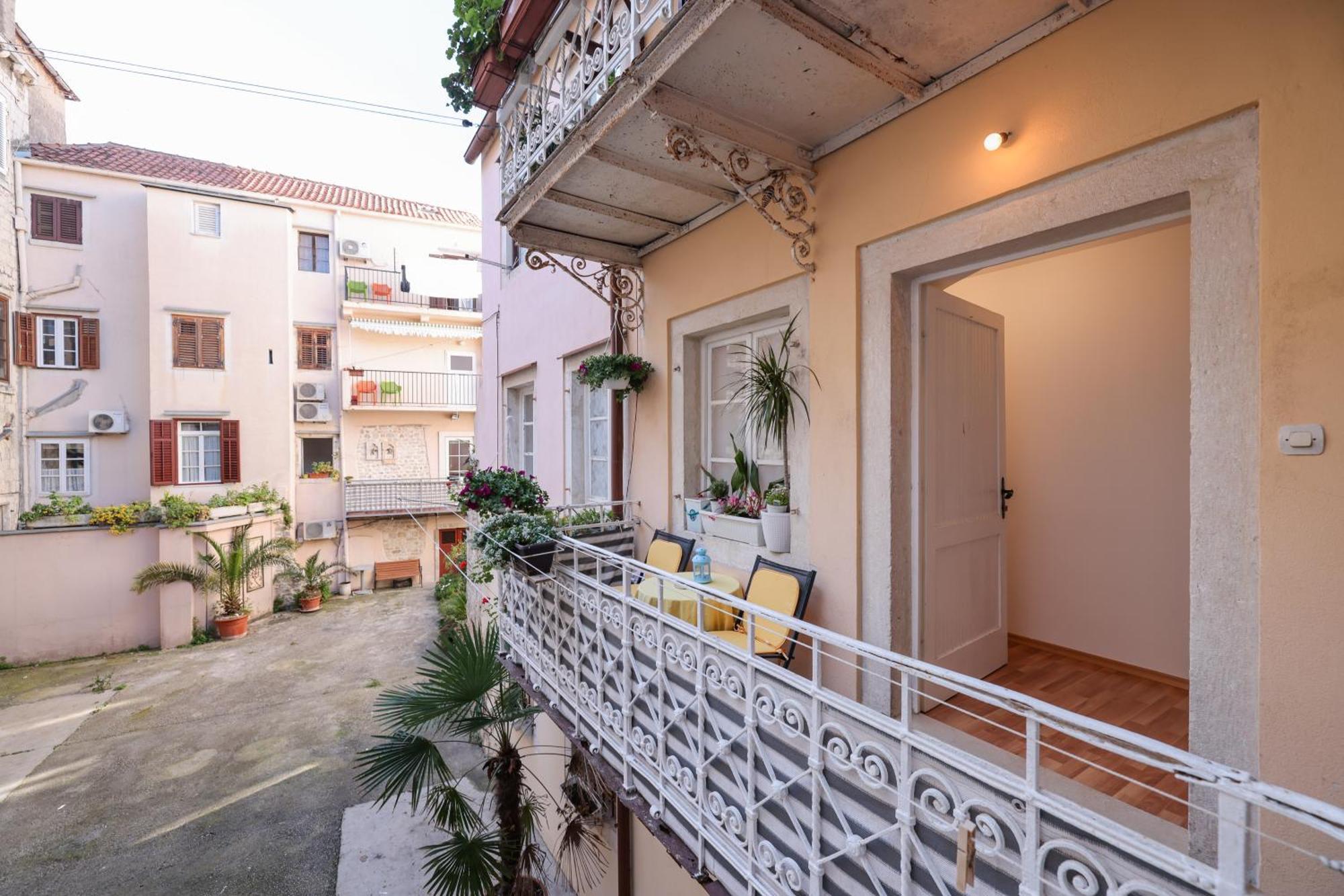 Viva - 2 Bedroom Apt In City Centar Zadar Luaran gambar